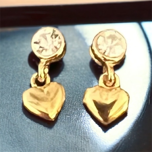 Gold & Crystal Petite Dangle‎ Heart Earrings Hypoallergenic Made in the USA - Picture 1 of 3